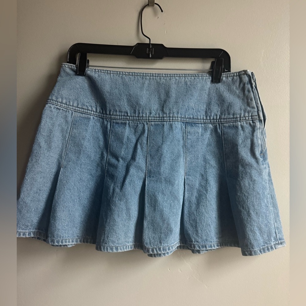 H&M Blue Denim Skater Mini Skirt A-Line Y2K Revival Clean Girl M Schoolcore